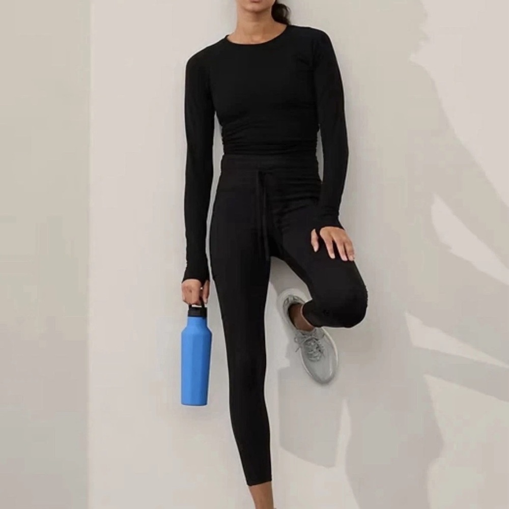 Athleta Rainier High Rise Cargo Legging Black Size M